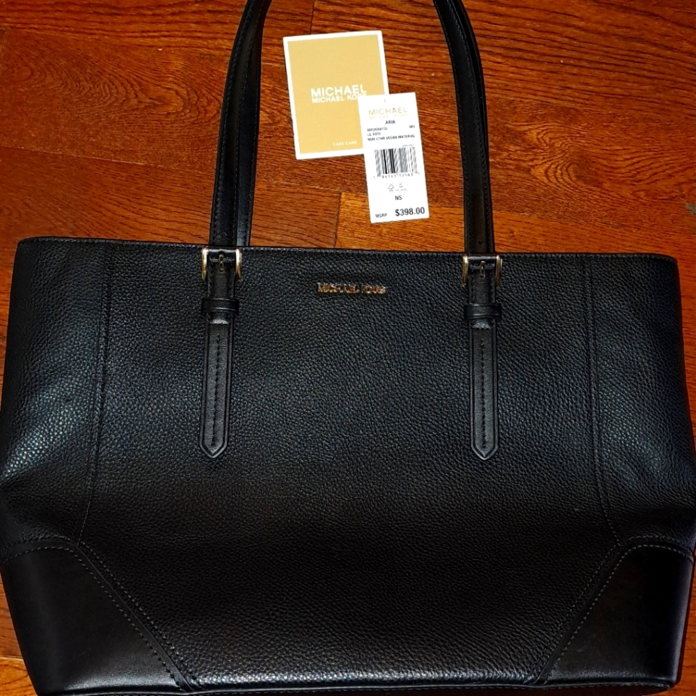 bnwt Michael kors purse